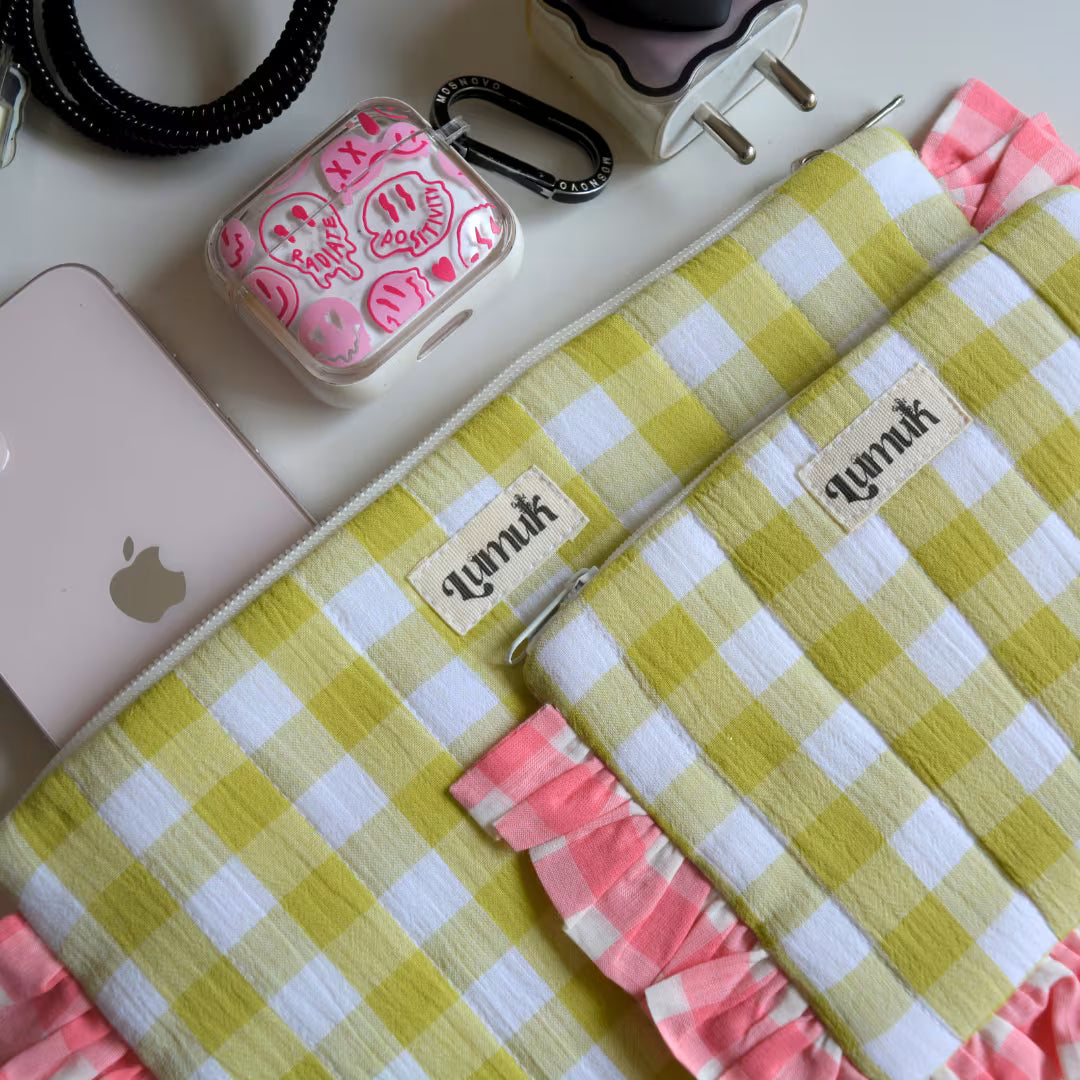 Flamingo Flirt Pouches | Quilted Ruffle Pouch Set