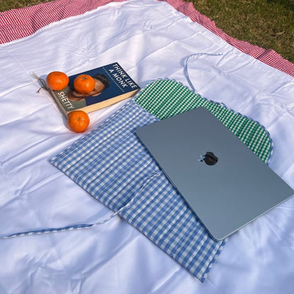 Sky Bow Laptop Sleeve